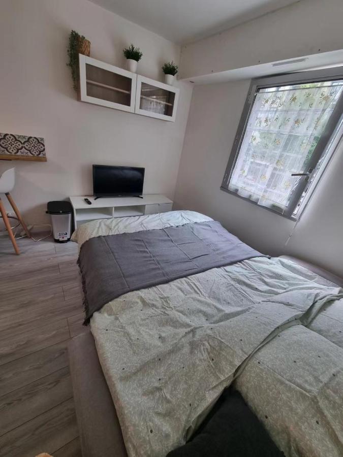 Petit Appartement Cosy Chaville Buitenkant foto